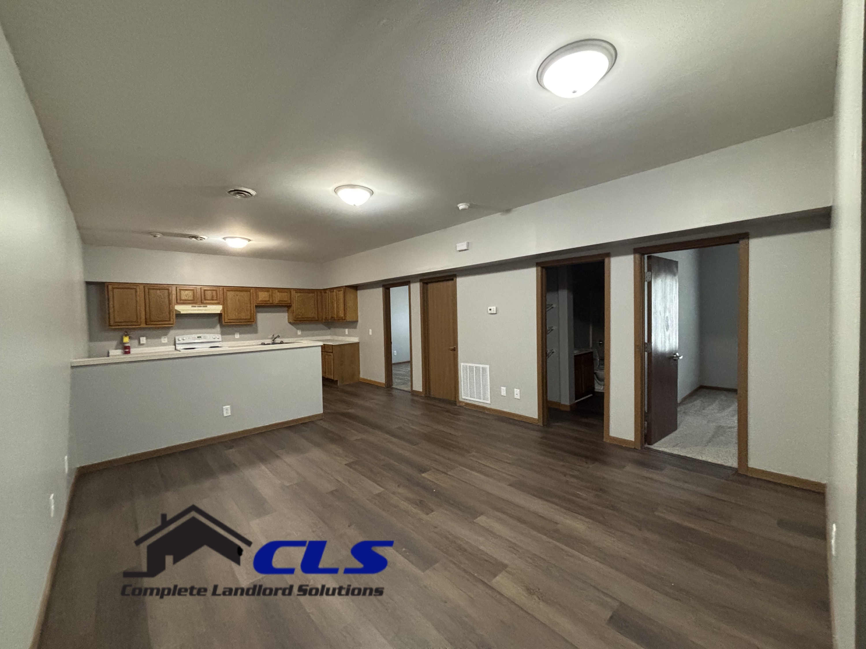 1400 North Avenue - 102